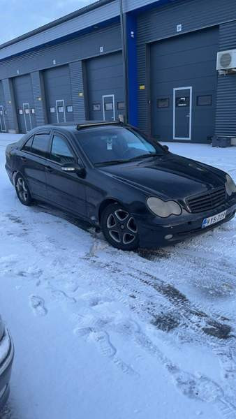 Mercedes-Benz C Oulu - valokuva 2