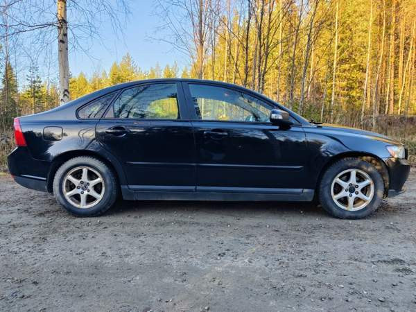 Volvo S40 Jyväskylä - valokuva 1