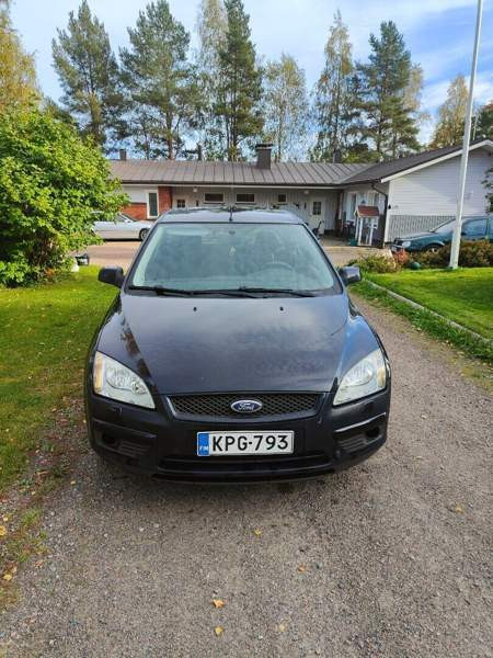 Ford Focus Nurmijärvi - valokuva 2