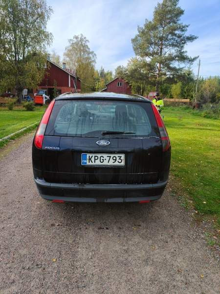 Ford Focus Nurmijärvi - valokuva 5