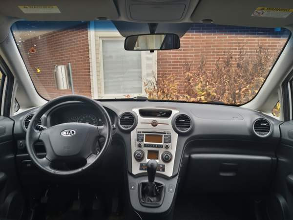 Kia Carens Рованиеми - изображение 6