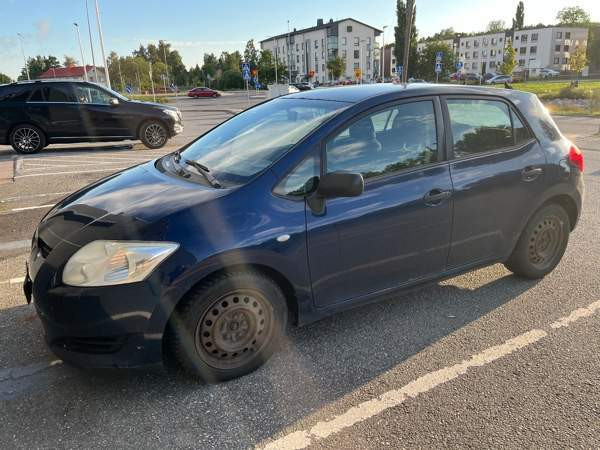 Toyota Auris Kaarina – foto 1