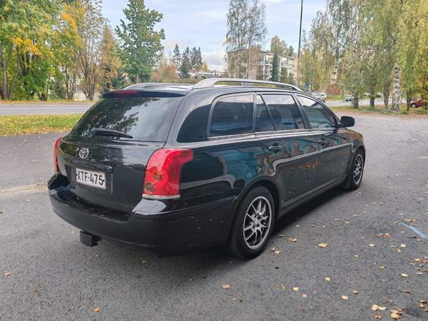 Toyota Avensis Seinäjoki - valokuva 3