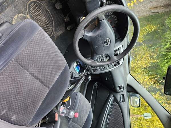 Toyota Avensis Kaavi - photo 3