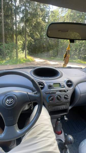 Toyota Yaris Chukotskiy Avtonomnyy Okrug - valokuva 8