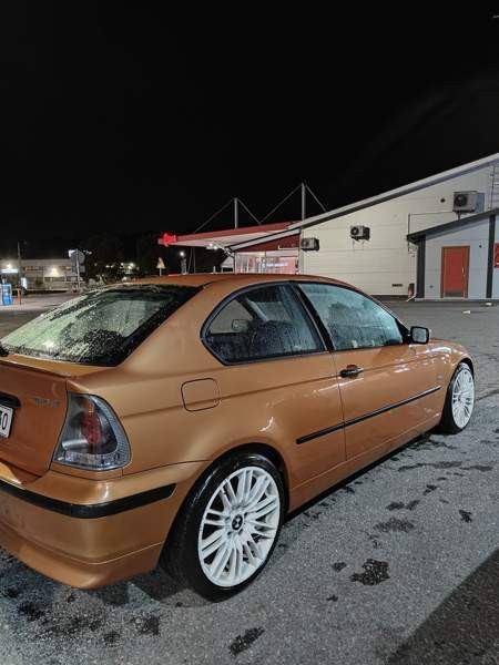 BMW 320 Turtkul - valokuva 1