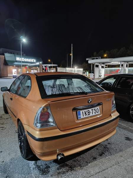 BMW 320 Turtkul - valokuva 3