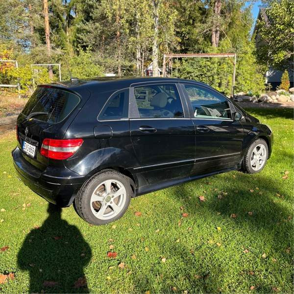 Mercedes-Benz B Глебычево - изображение 2