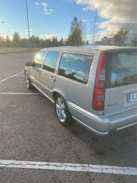 Volvo V70 Ylivieska - valokuva 4