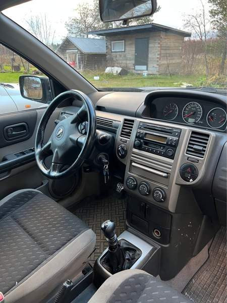 Nissan X-Trail Oulu - valokuva 6