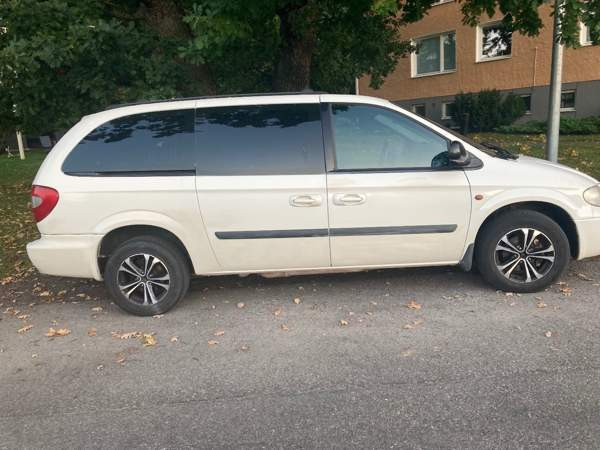 Chrysler Grand Voyager Helsinki - valokuva 2