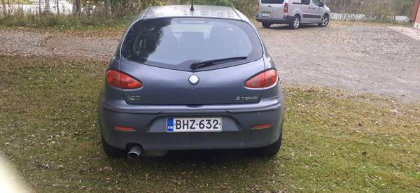 Alfa Romeo 147 Ювяскюля - изображение 7