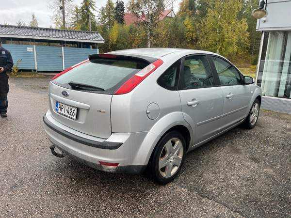 Ford Focus Viitasaari - изображение 3