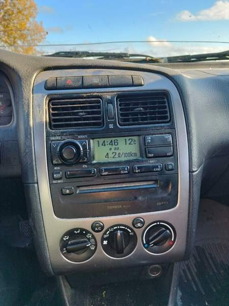 Toyota Avensis Maentsaelae - photo 4