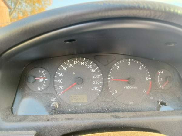 Toyota Avensis Maentsaelae - photo 3