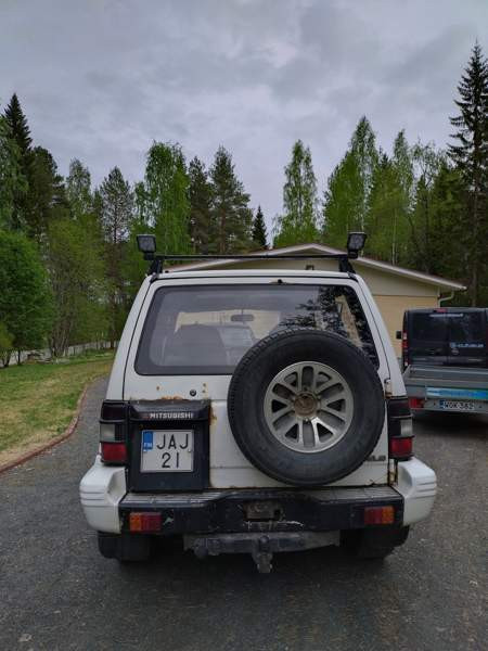 Mitsubishi Pajero Бурштын - изображение 4