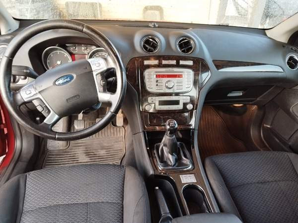 Ford Mondeo Jyväskylä - valokuva 8