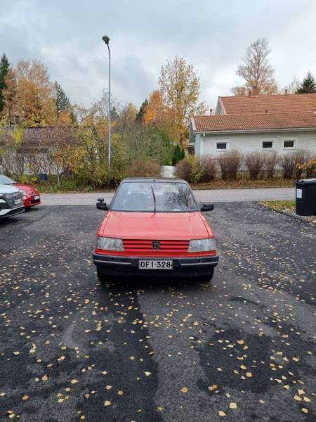Peugeot 309 Vantaa - valokuva 2