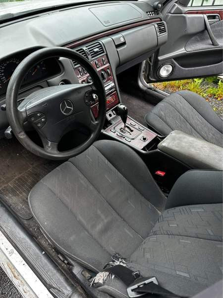 Mercedes-Benz E Lapua - photo 7