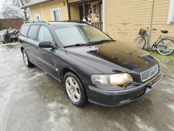 Volvo V70 Nurmes - photo 1