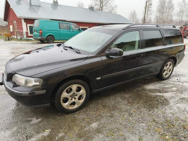 Volvo V70 Nurmes - valokuva 2
