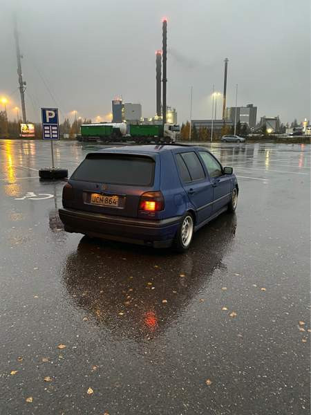Volkswagen Golf Кемин - изображение 2