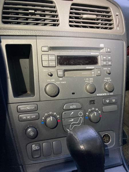 Volvo V70 Савонлинна - изображение 6