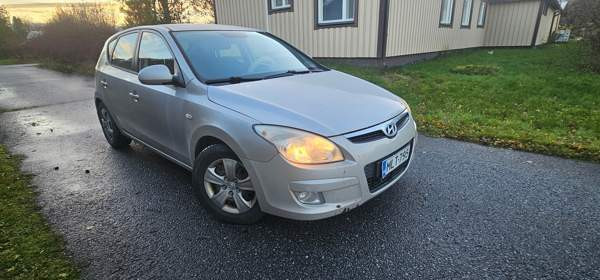 Hyundai i30 Uusikaarlepyy - photo 2