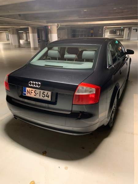Audi A4 Vihti - valokuva 4