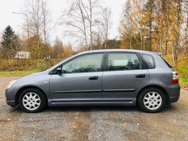 Honda Civic Helsinki - valokuva 3
