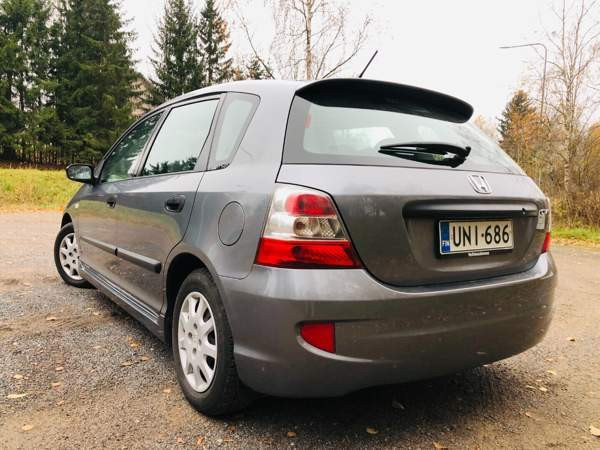 Honda Civic Helsinki - valokuva 4