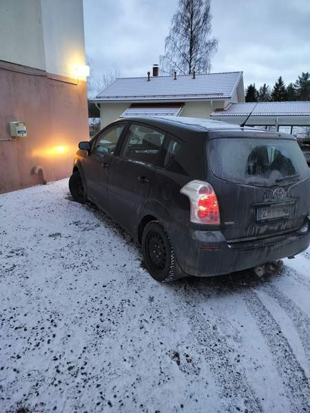 Toyota Corolla Verso Siilinjärvi - valokuva 5