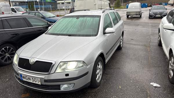 Skoda Octavia Raisio - valokuva 3