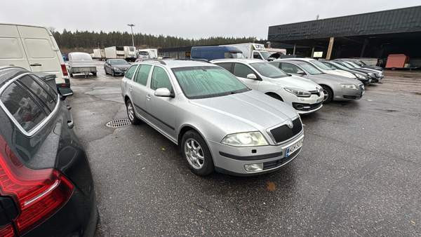 Skoda Octavia Raisio - valokuva 1