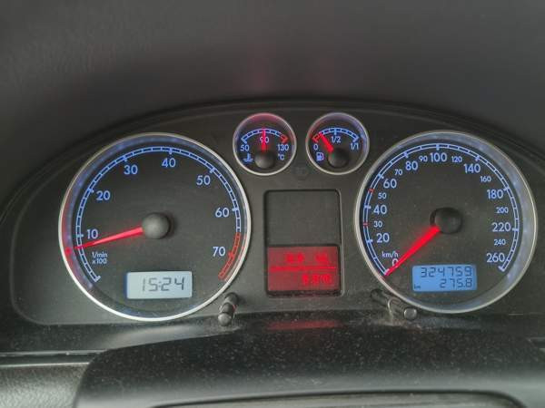 Volkswagen Passat Каарина - изображение 8