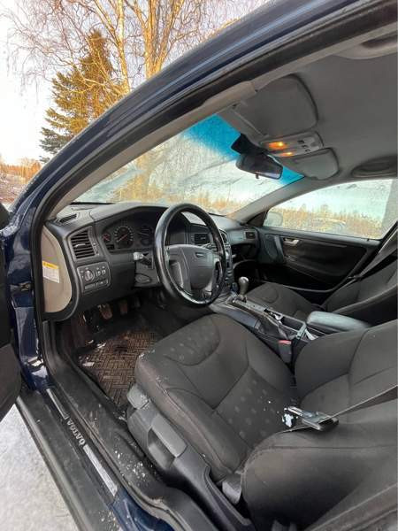 Volvo V70 Oulainen - valokuva 4