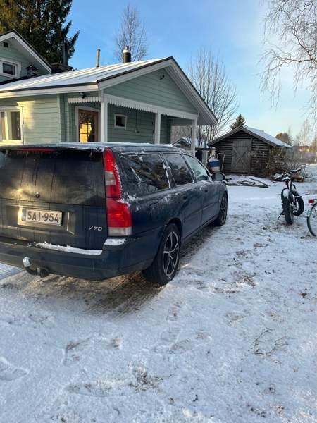 Volvo V70 Oulainen - valokuva 1