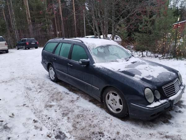 Mercedes-Benz E Liperi - изображение 6