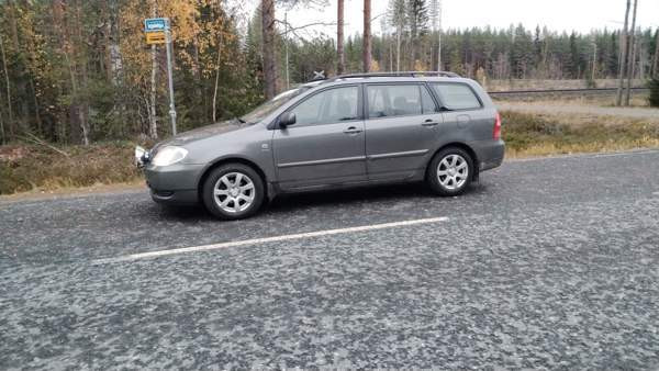 Toyota Corolla Исалми - изображение 1