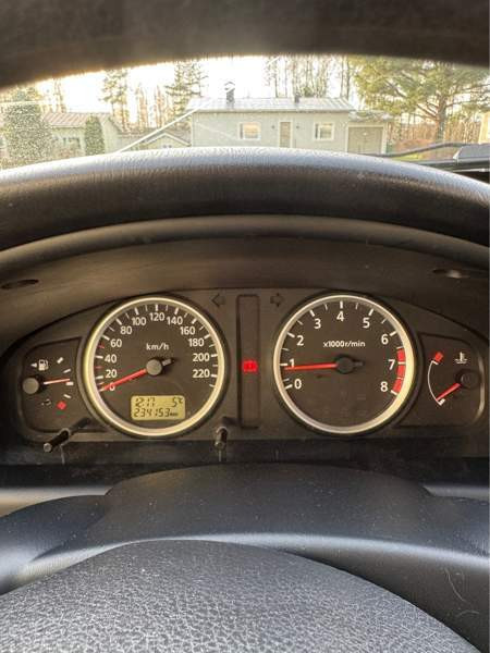 Nissan Almera Варкаус - изображение 7