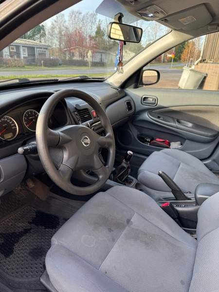 Nissan Almera Варкаус - изображение 3