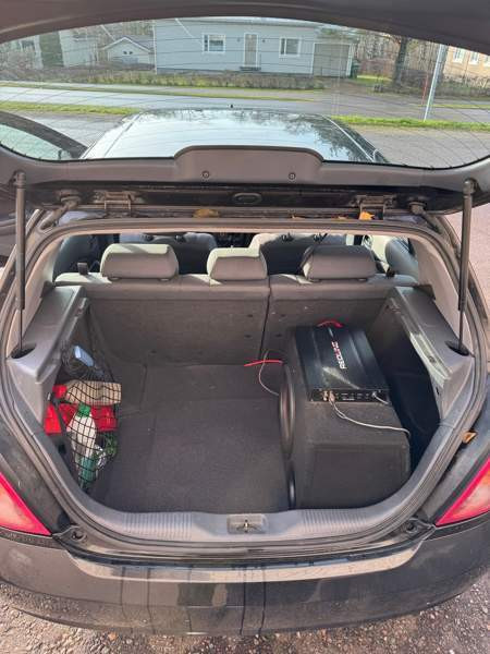 Nissan Almera Варкаус - изображение 5