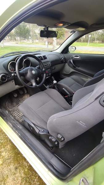 Alfa Romeo 147 Kruunupyy - изображение 3