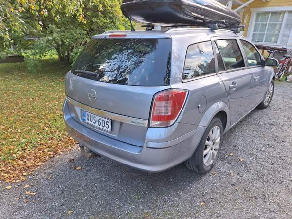 Opel Astra Nokia – foto 3