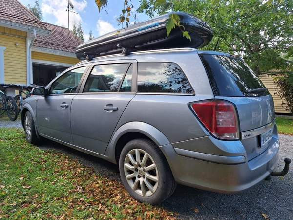 Opel Astra Nokia – foto 4