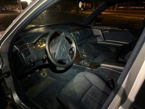 Mercedes-Benz E Вааса - изображение 4