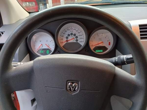 Dodge Caliber Parkano - photo 6