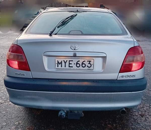 Toyota Avensis Йоэнсуу - изображение 2