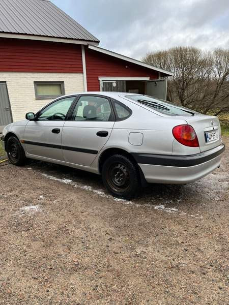 Toyota Avensis Иматра - изображение 2