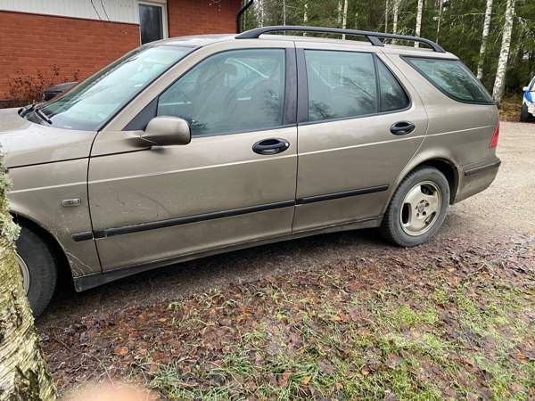 Saab 9-5 Luga - valokuva 5